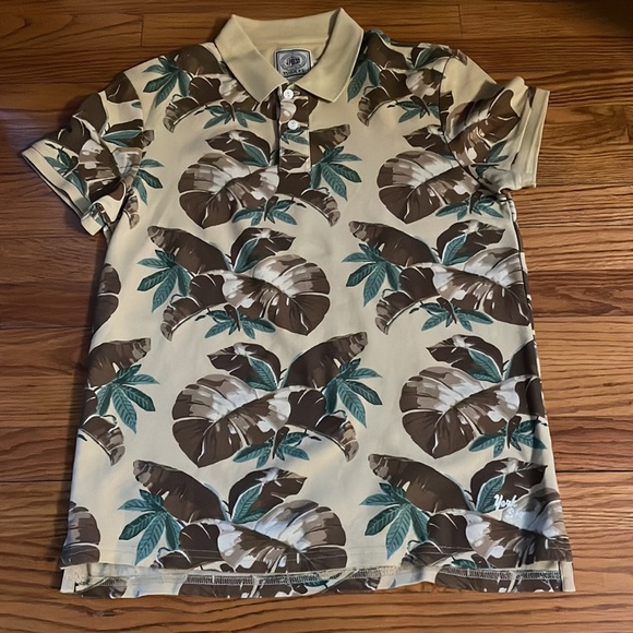 J.Press Polo Short Sleeve Shirt- Size Medium - Picture 4 of 7